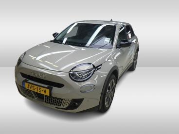 SPOTICAR Fiat 600 1.2 Hybrid La Prima Hybrid | Massagestoel | Adapti Tweedehands - Suv Hybride Grijs - Den Haag - 1200302610_1