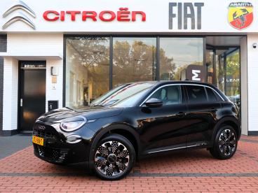 SPOTICAR Fiat 600 1.2 Hybrid Turbo Charged 145pk Automaat La Prima, Tweedehands - Hatchback Benzine Zwart - Ommen - 1200303524_1