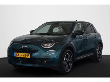 SPOTICAR Fiat 600 600e La Prima 54 Kwh Stoelverwarming Massage 360-camera Tweedehands - Suv Elektrisch Blauw - Amsterdam - 1200300167_1