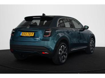 SPOTICAR Fiat 600 600e La Prima 54 Kwh Stoelverwarming Massage 360-camera Tweedehands - Suv Elektrisch Blauw - Amsterdam - 1200300167_3
