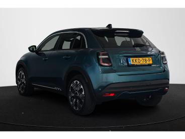 SPOTICAR Fiat 600 600e La Prima 54 Kwh Stoelverwarming Massage 360-camera Tweedehands - Suv Elektrisch Blauw - Amsterdam - 1200300167_4