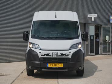 SPOTICAR Fiat Ducato E-ducato L3h2 110 Kwh | Camera | Navigatie Incl. Apple Carp Tweedehands - Bedrijfswagen Elektrisch Creme - Woerden - 1200287227_3