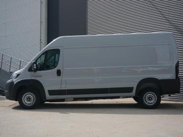 SPOTICAR Fiat Ducato E-ducato L3h2 110 Kwh | Camera | Navigatie Incl. Apple Carp Tweedehands - Bedrijfswagen Elektrisch Creme - Woerden - 1200287227_4