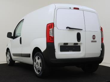 SPOTICAR Fiat Fiorino 1.3 Mj 80pk Sx | Navigatie | Cruise Control | Park Tweedehands - Bedrijfswagen Diesel Wit - S'gravenhage - 1200263153_4