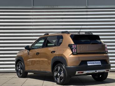 SPOTICAR Fiat Grande Panda 44kwh 113pk La Prima New Model | Winter Pack | Nav Tweedehands - Hatchback Elektrisch Bruin - Velp - 1200269302_3