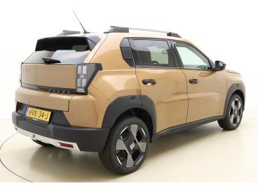 SPOTICAR Fiat Grande Panda La Prima 11 Kw 44 Kwh | Nvigatie | Climate Control Tweedehands - Suv Elektrisch Bruin - Leeuwarden - 1200275053_2