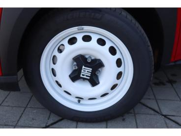 SPOTICAR Fiat Grande Panda Red 11kw 44kwh Actie / 2+6 Jaar Garantie Tweedehands - Suv Elektrisch Rood - Amsterdam - 1200284272_5