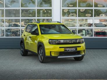 SPOTICAR Fiat Grande Panda La Prima 11 Kw 44 Kwh | Uit Voorraad Leverbaar | C Tweedehands - Suv Elektrisch Geel - Waddinxveen - 1200284360_5