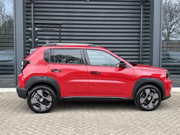 SPOTICAR Fiat Grande Panda La Prima 11 Kw 44 Kwh 6+2 Jaar Garantie Tweedehands - Suv Elektrisch Rood - Almere - 1200290953_4