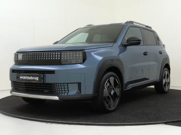 SPOTICAR Fiat Grande Panda La Prima 11 Kw 44 Kwh Super Deal !! Tweedehands - Suv Elektrisch Blauw - S'gravenhage - 1200291181_1