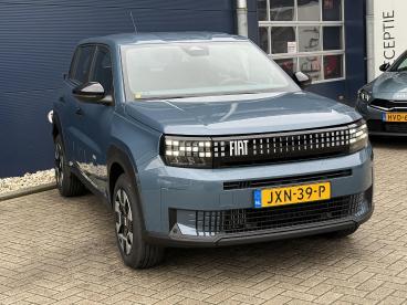 SPOTICAR Fiat Grande Panda 1.2 Hybrid 100pk Edct6 Icon | Pack Tech | Apple Ca Tweedehands - Hatchback Hybride Blauw - Nijmegen - 1200292135_3
