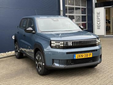 SPOTICAR Fiat Grande Panda 1.2 Hybrid 100pk Edct6 Icon | Pack Tech | Apple Ca Tweedehands - Hatchback Hybride Blauw - Nijmegen - 1200292147_3