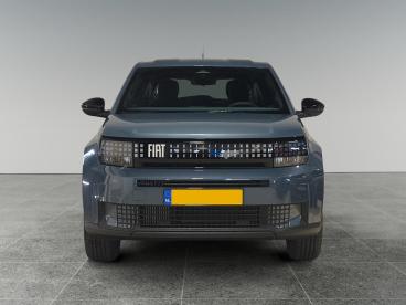 SPOTICAR Fiat Grande Panda Icon 1.2 Hybrid 110pk E-dcs6 | Apple Carplay/ Andr Tweedehands - Suv Hybride Blauw - Alblasserdam - 1200292998_2