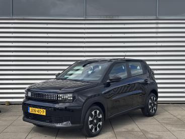 SPOTICAR Fiat Grande Panda 1.2 Hybrid Icon | Achteruitrijcamera | Navigatie | Tweedehands - Suv Hybride Zwart - Velp - 1200293312_1