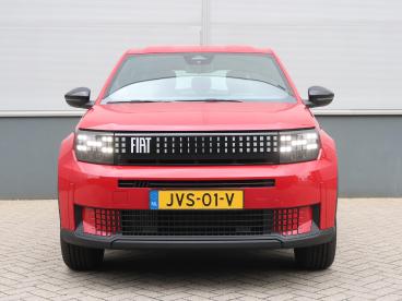 SPOTICAR Fiat Grande Panda 1.2 Hybrid Icon | Apple Carplay/android Auto | Air Tweedehands - Suv Hybride Rood - Eindhoven - 1200294779_5