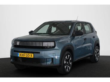 SPOTICAR Fiat Grande Panda 1.2 Hybrid Icon / Carplay / Airco / 2+6 Jaar Garan Tweedehands - Suv Hybride Blauw - Amsterdam - 1200294913_1