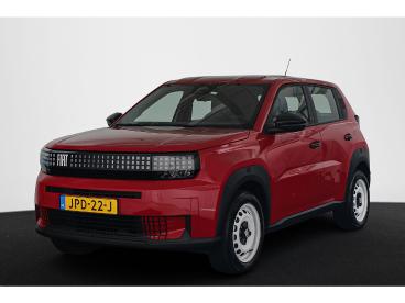 SPOTICAR Fiat Grande Panda Red 11kw 44 Kwh 2+6 Jaar Garantie Apple Carplay Tweedehands - Suv Elektrisch Rood - Almere - 1200297750_1