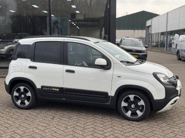 SPOTICAR Fiat Panda 70pk Hybrid Panda Airco|parkeersensoren|carplay Na Tweedehands -  Hybride Wit - Den Helder - 1200282758_4