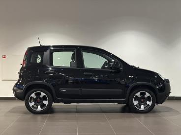 SPOTICAR Fiat Panda City Cross 1.0 Hybrid 70pk H6 | 5-zits | Clima | H Tweedehands -  Benzine Zwart - Dordrecht - 1200284305_4