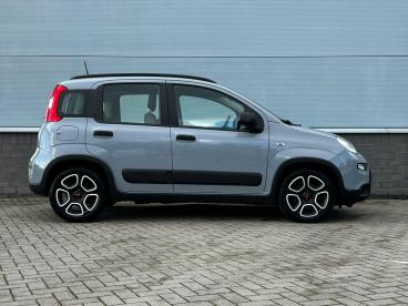 SPOTICAR Fiat Panda 70 Pk Hybrid City Life | 5-zits | Airco | Bluetoot Tweedehands -  Hybride Grijs - Doetinchem - 1200289929_4