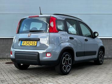 SPOTICAR Fiat Panda 70 Pk Hybrid City Life | 5-zits | Airco | Bluetoot Tweedehands -  Hybride Grijs - Doetinchem - 1200289929_5