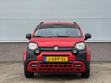 SPOTICAR Fiat Panda 70 Pk Hybrid City Cross | Airco | Bluetooth | All Tweedehands -  Hybride Rood - Doetinchem - 1200291989_2