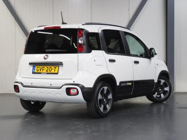 SPOTICAR Fiat Panda 1.0 Hybrid Pandina | 1ste Eigenaar | Apple Carplay Tweedehands -  Benzine Wit - Amersfoort - 1200294653_3