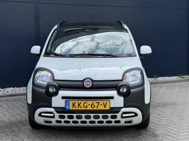 SPOTICAR Fiat Panda 1.0 Hybrid Pandina | Carplay/android Auto | Airco Tweedehands -  Benzine Wit - Nijmegen - 1200296309_2