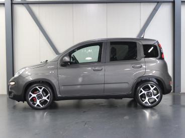 SPOTICAR Fiat Panda 1.0 Hybrid Sport | 1ste Eigenaar | Applecarplay/an Tweedehands -  Benzine Grijs - Amersfoort - 1200297878_2