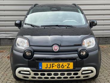 SPOTICAR Fiat Panda 1.0 70pk Pandina I Cruise Control I Carplay/androi Tweedehands -  Hybride Zwart - Nijmegen - 1200299247_2
