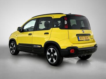SPOTICAR Fiat Panda 1.0 Hybrid Pandina Airco | Carplay | Cruise Contro Tweedehands -  Benzine Geel - Eindhoven - 1200300032_3