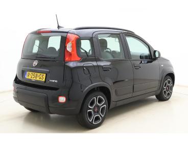SPOTICAR Fiat Panda 1.0 Hybrid City Life 69 Pk | Airco | Dakrails | We Tweedehands -  Benzine Zwart - Leeuwarden - 1200301322_2