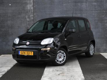 SPOTICAR Fiat Panda Urban 1.0 Hybrid 70pk Pdc Achter | Dab Radio | Air Tweedehands -  Benzine Zwart - Sittard - 1200301759_1