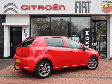 SPOTICAR Fiat Punto 0.9 Twinair Turbo 100pk 5d Sempre, Rijklaarprijs | Tweedehands -  Benzine Rood - Ommen - 1200295511_4