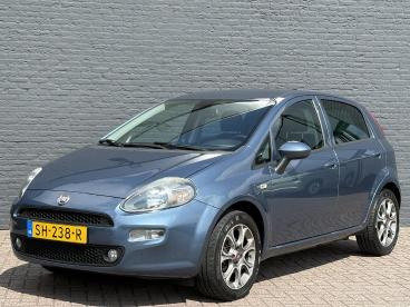 SPOTICAR Fiat Punto Evo 0.9 Twinair Sempre | Navigatie | Cruise Contro Tweedehands -  Benzine Blauw - Hengelo - 1200298335_1