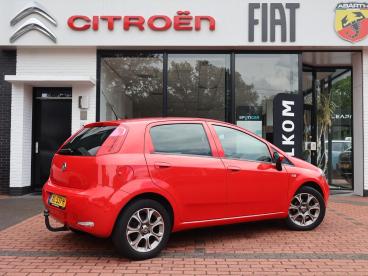SPOTICAR Fiat Punto 0.9 Twinair Turbo 100pk 5drs Sempre, Rijklaarprijs Tweedehands -  Benzine Rood - Ommen - 1200299743_4