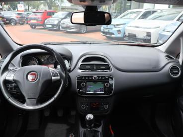 SPOTICAR Fiat Punto 0.9 Twinair Turbo 100pk 5drs Sempre, Rijklaarprijs Tweedehands -  Benzine Rood - Ommen - 1200299743_5