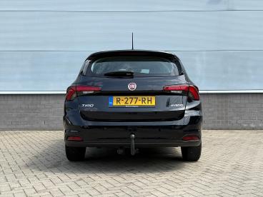 SPOTICAR Fiat Tipo Stationwagon 1.5 Hybrid 130 Dct-7 Street Automaat Tweedehands - Stationwagen Hybride Zwart - Doetinchem - 1200269925_5