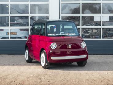 SPOTICAR Fiat Topolino | Dutchies Edition | Burgundy Red | Leder Amaretto Tweedehands - Hatchback Elektrisch Rood - Waddinxveen - 1200291707_4