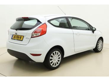 SPOTICAR Ford Fiesta 1.0 65pk 3drs Style | Navigatie | Airco | Weinig K Tweedehands -  Benzine Wit - Heerenveen - 1200284239_2