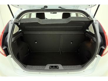 SPOTICAR Ford Fiesta 1.0 65pk 3drs Style | Navigatie | Airco | Weinig K Tweedehands -  Benzine Wit - Heerenveen - 1200284239_3