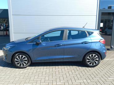 SPOTICAR Ford Fiesta 1.0t Hybrid 125pk Titanium I Trekhaak (1000kg | Cl Tweedehands -  Hybride Blauw - Elst - 1200292575_3