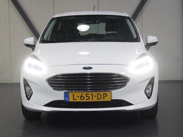 SPOTICAR Ford Fiesta 95pk Titanium | 1ste Eigenaar | Parkeersensoren | Tweedehands -  Benzine Wit - Amersfoort - 1200295669_5