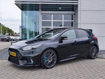 SPOTICAR Ford Focus 2.3 Ecoboost 350pk 5-deurs Awd Rs I Recaro Kuipsto Tweedehands - Hatchback Benzine Zwart - Venray - 1200279076_2