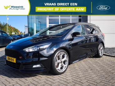 SPOTICAR Ford Focus 2.0 Ecoboost 250pk St-2 | Navigatie | Xenon | Stoe Tweedehands - Stationwagen Benzine Zwart - Venray - 1200279930_1