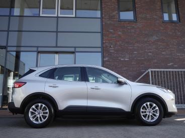 SPOTICAR Ford Kuga 2.0 Tdci Titanium | Diesel | Trekhaak | 1900kg Tre Tweedehands - Suv Diesel Grijs - Sneek - 1200288449_2