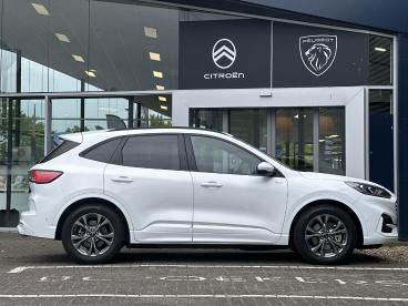 SPOTICAR Ford Kuga 2.5 Phev St-line X | Elektrische Trekhaak | B&o | Tweedehands - Suv Plugin Hybrid Wit - Emmeloord - 1200294265_3
