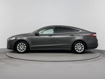 SPOTICAR Ford Mondeo 1.6 Tdci Titanium | 1ste Eigenaar | Dealeronderhou Tweedehands - Hatchback Diesel Grijs - Nieuwegein - 1200281659_3