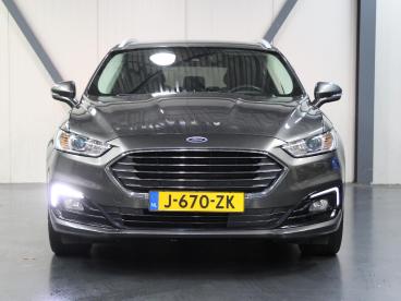 SPOTICAR Ford Mondeo Wagon 187pk Hev Titanium | 1ste Eigenaar | Trekhaa Tweedehands - Stationwagen Hybride Grijs - Amersfoort - 1200284776_4