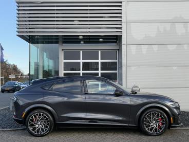 SPOTICAR Ford Mustang Gt Awd 98kwh 487pk | Leder/alcantara Bekleding | B Tweedehands - Suv Elektrisch Grijs - Venlo - 1200279861_5